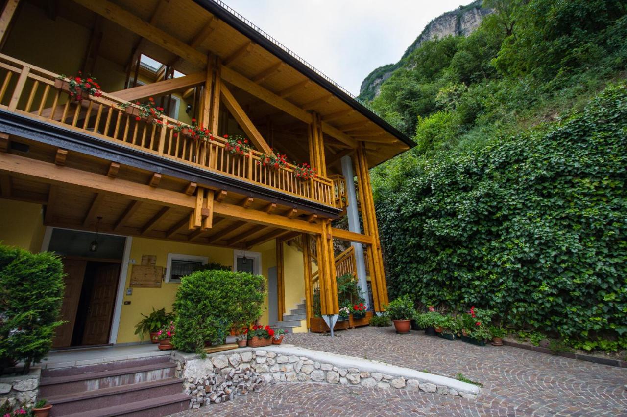 Affittacamere La Ferrata San Michele allʼAdige Eksteriør bilde